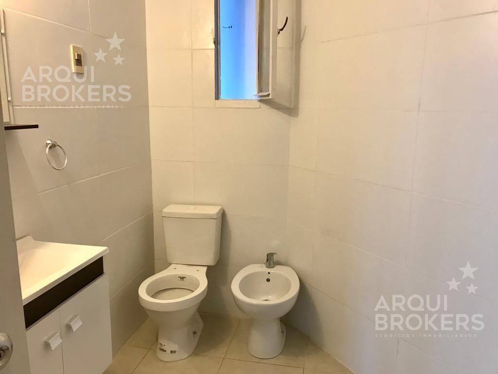 Apartamento 3 dormitorios en venta en Jacinto Vera con rent