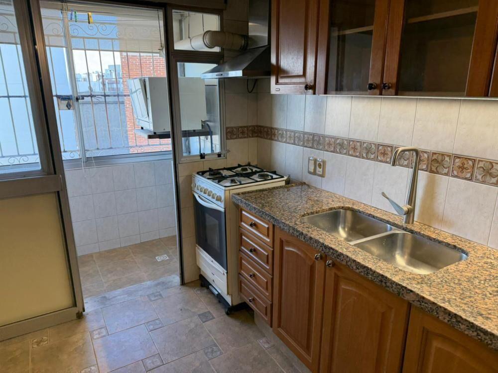 Alquiler apartamento 2 dorm en Pocitos, prox. a Rambla