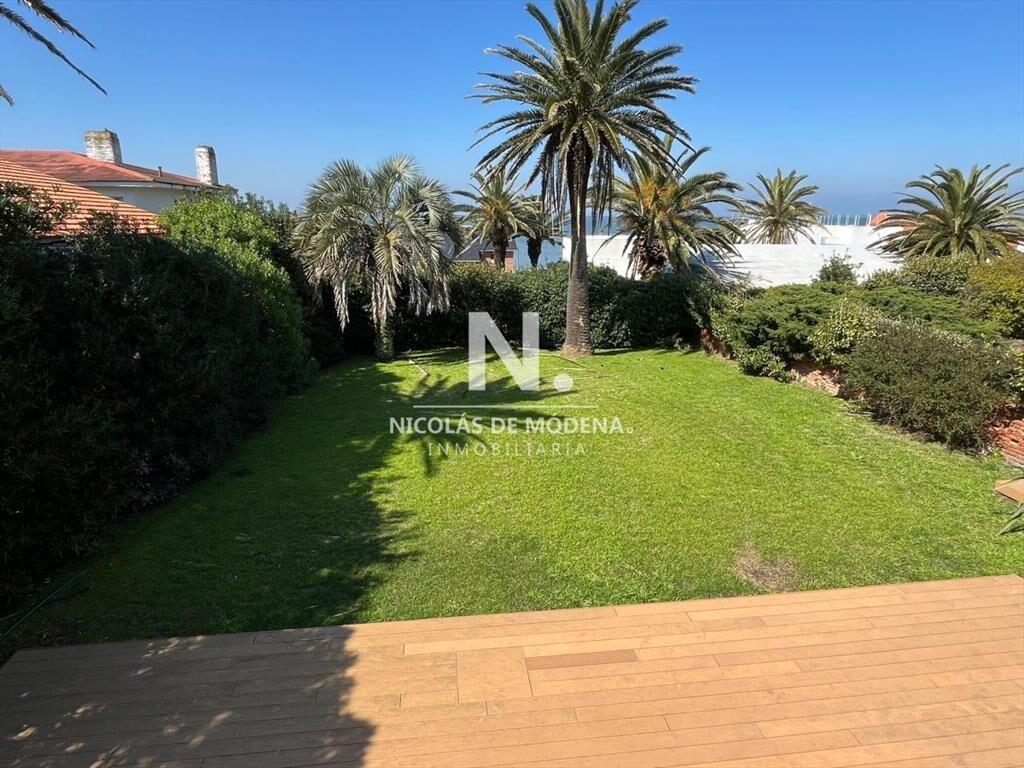 Chalet en PenÃnsula en venta, de 4 dormitorios.