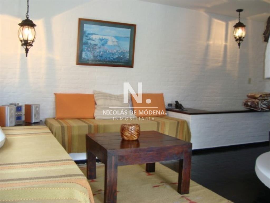 Hermosa casa en venta zona del Golf.