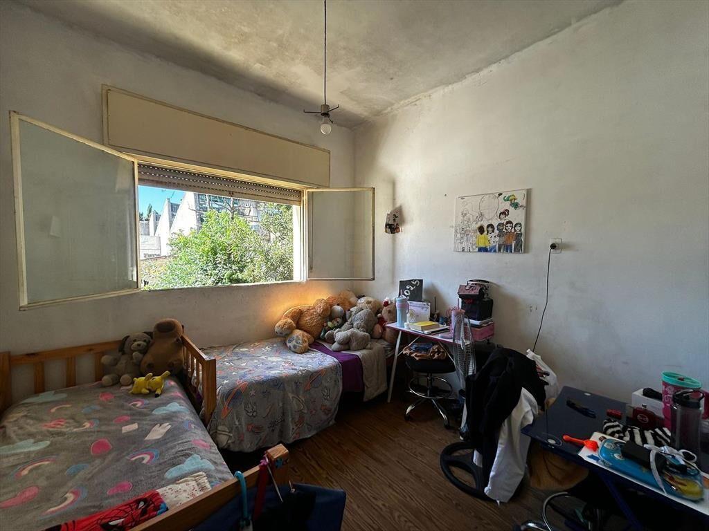 Venta Casa 5 Dormitorios, 2 baños, Parrillero, Cochera y Pa