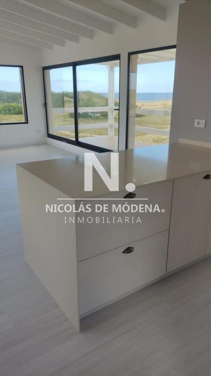 Vende Casa en Chihuahua - Punta Ballena de 3