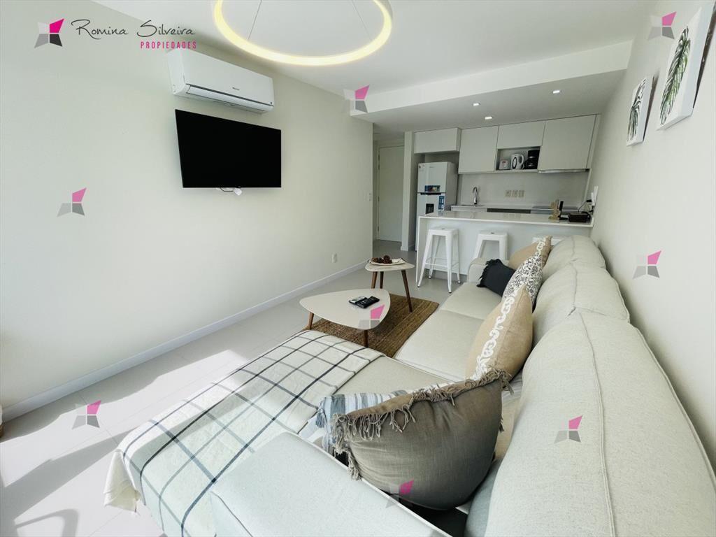 Apartamento en alquiler en Playa Mansa, Punta del Este