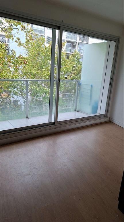 VENTA o ALQUILER  MONOAMBIENTE CON TERRAZA AL FRENTE. CAMPB