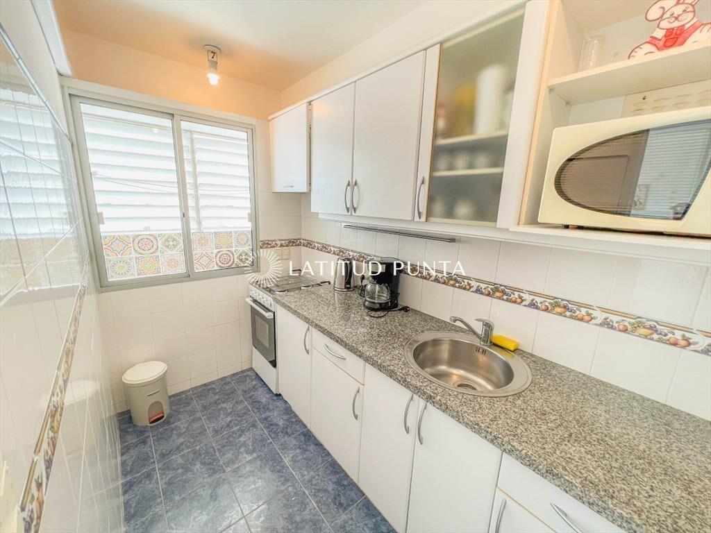 Península, apartamento en piso alto con vista al