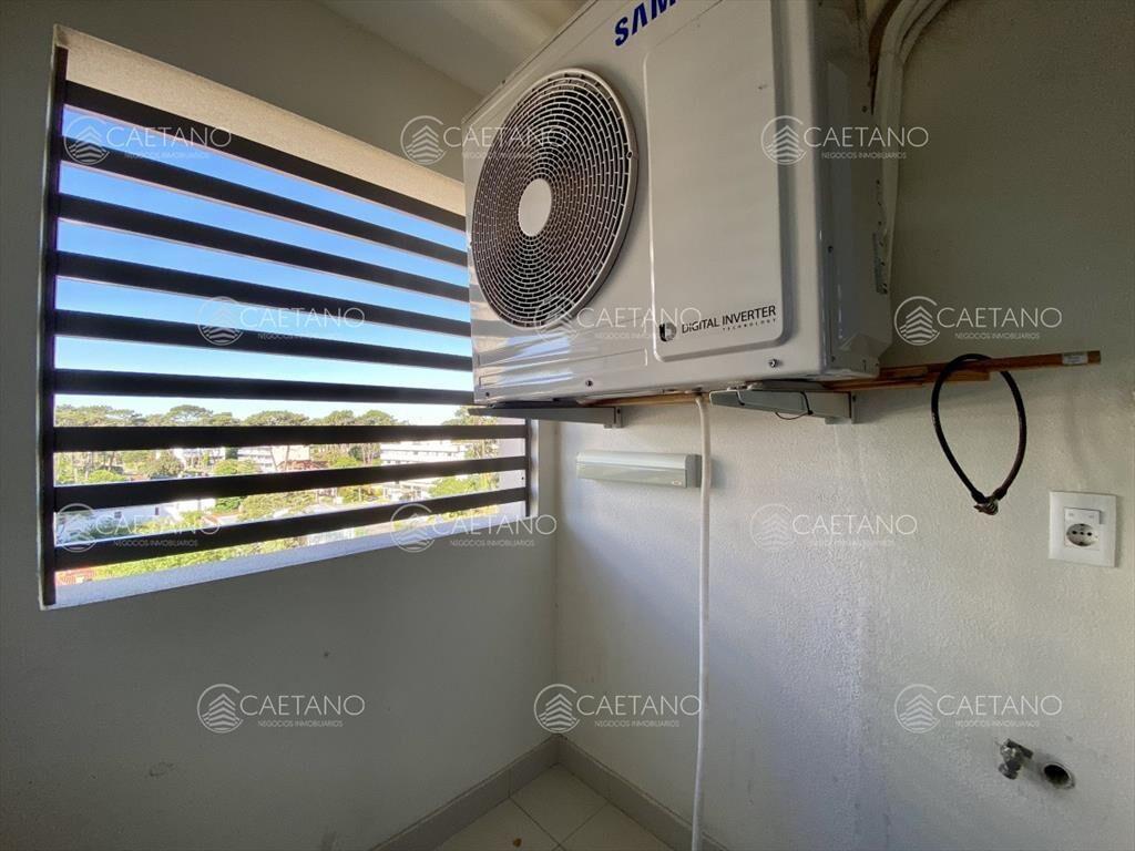 Hermoso apto. en Edificio de categoria!