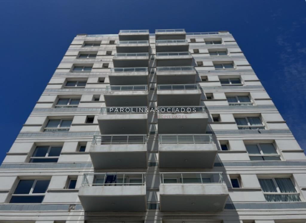 Apartamento en venta de 1 dormitorio en Lux Punta