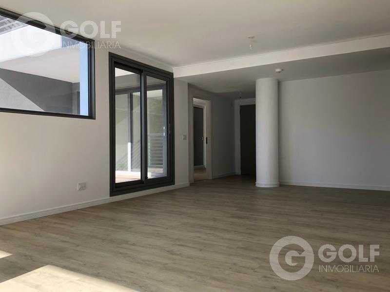 Venta Apartamento Alquilado 3 dormitorios, 2 garajes, Golf,