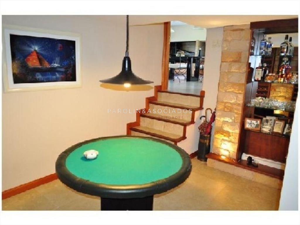 Casa en venta de 5 dormitorios en Playa Mansa,