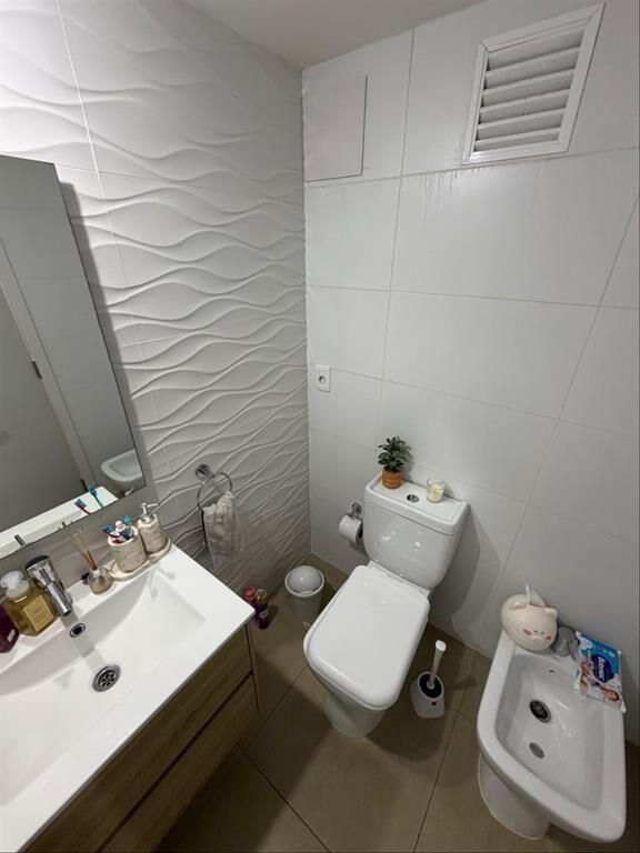 Venta de Apartamento nuevo impecable y con cochera