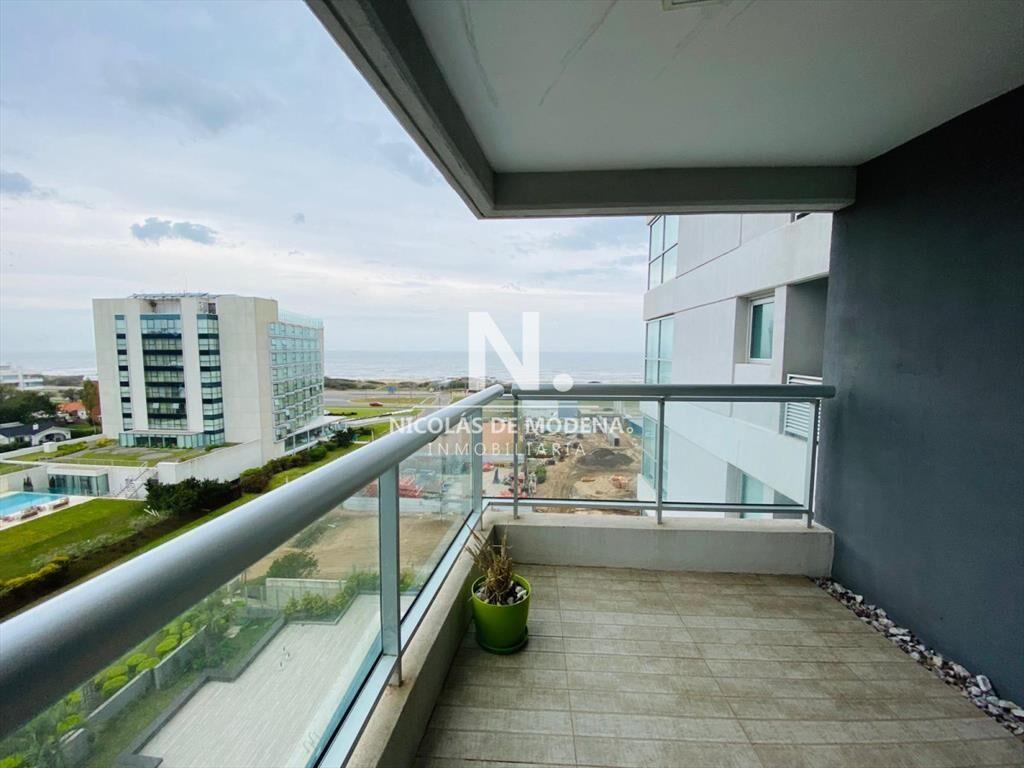 apartamento en playa brava