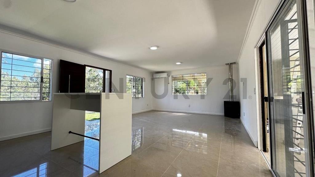 ALQUILER PUNTA COLORADA, 3 DOR, 2 BAÑOS PISCINA CLIMATIZADA
