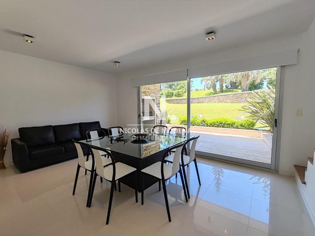 Departamento en venta en torre de categoría