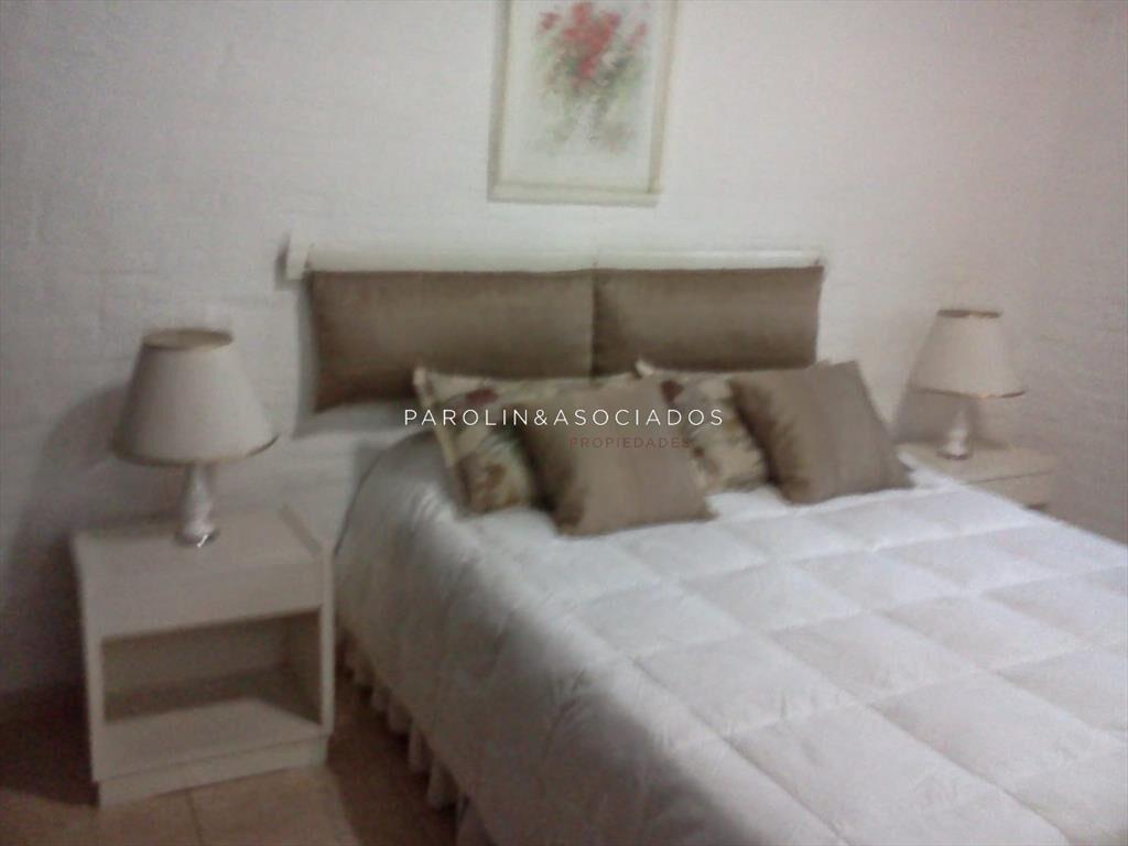 Casa en venta de 3 dormitorios en barrio Punta