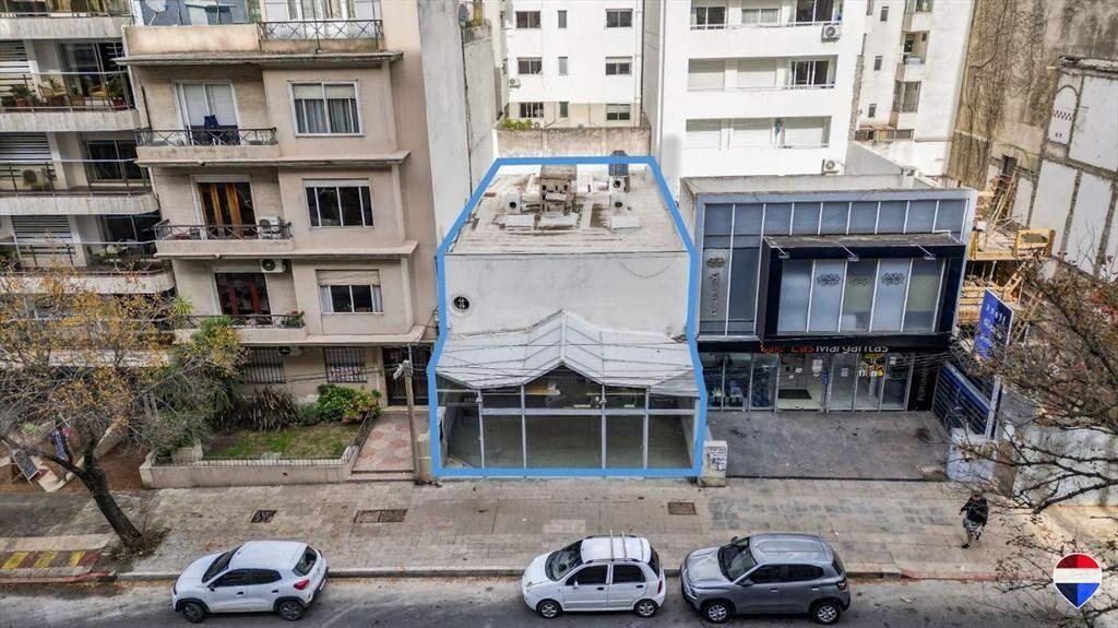ALQUILER DE LOCAL COMERCIAL EN PUNTA CARRETAS