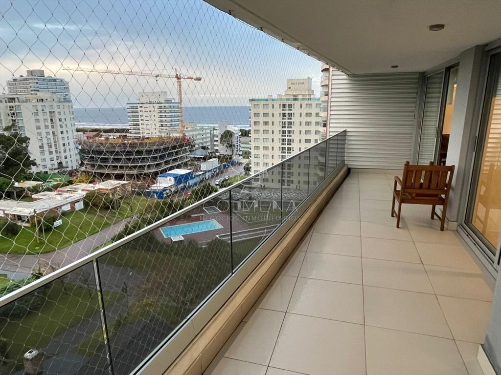 Apartamento en Venta de 3 dormitorios en Aidy ,