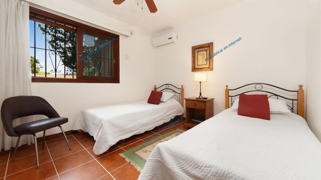 CASA DE 3 DORMITORIOS EN LUGANO, PUNTA DEL ESTE