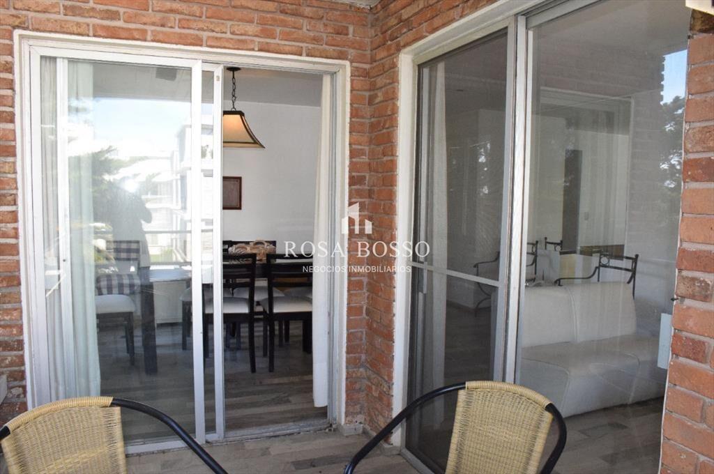Apartamento en Peninsula, 3 dormitorios *