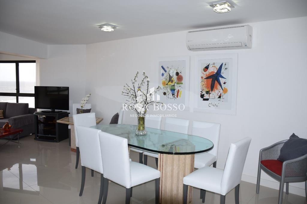 Apartamento en Brava, a pasitos del mar.