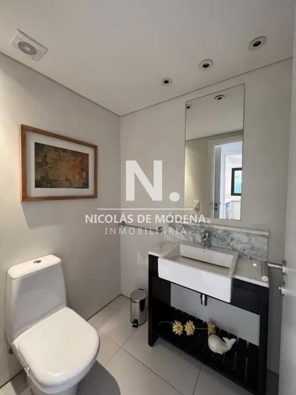 Impecable departamento, comodo e iluminado.