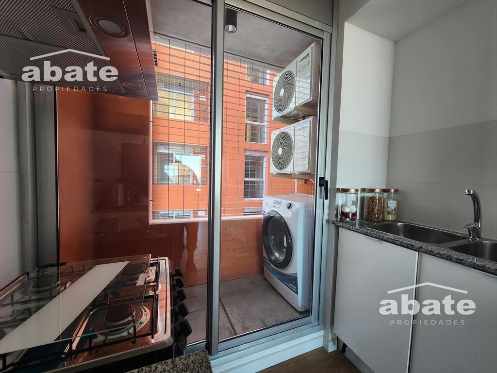 Apartamento en venta 2 dormitorios con terraza - Barrio Sur