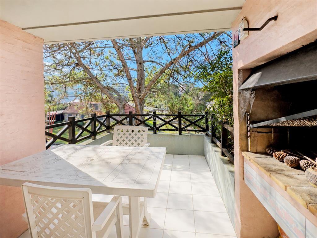 Apartamento en venta de tres dormitorios