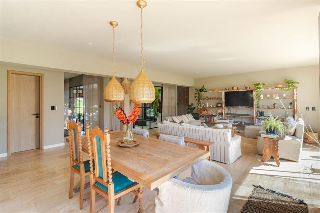 VENTA CASA 4 DORMITORIOS VIÑEDOS DE LA TAHONA