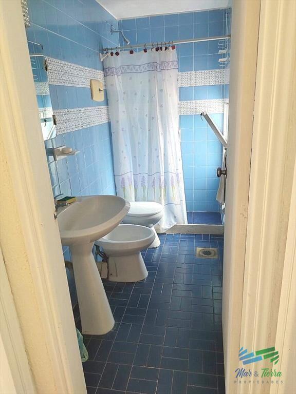 Venta de apartamento 2 dormitorios 2 baños sobre