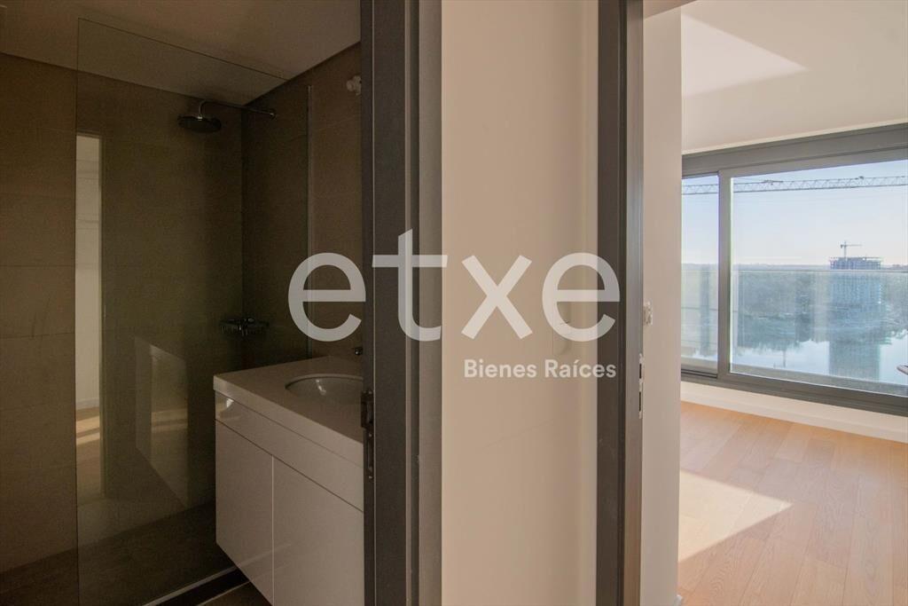 Venta Apartamento 3 dormitorios Carrasco Boating Torre 1...