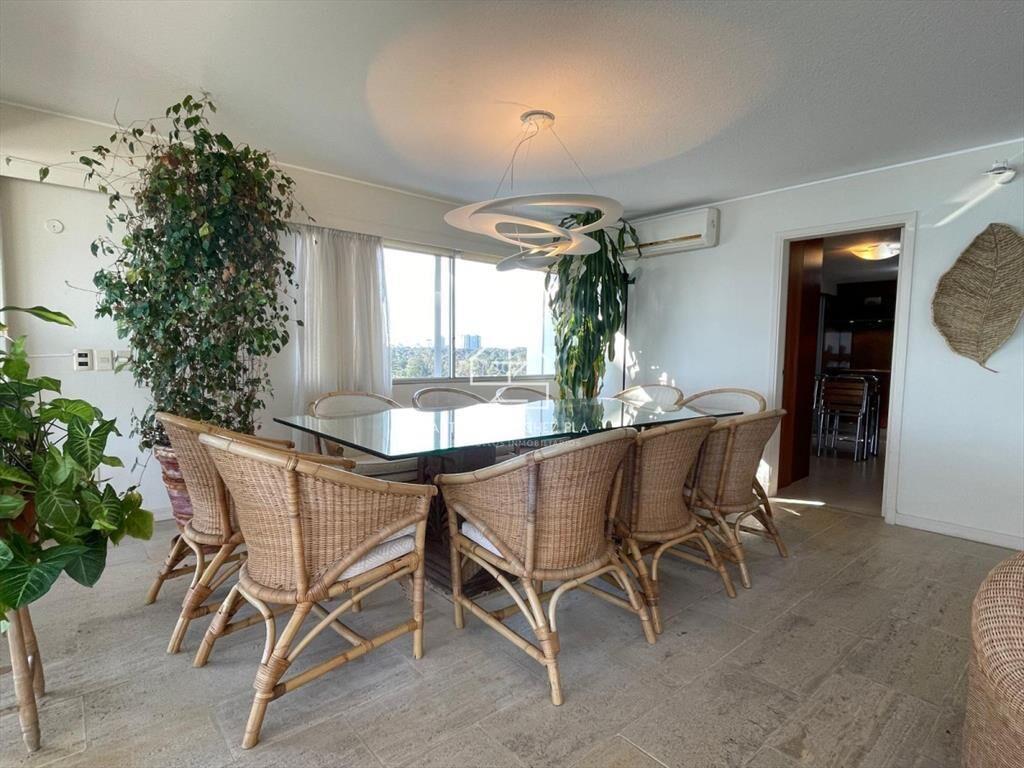 apartamento en primera linea de playa mansa