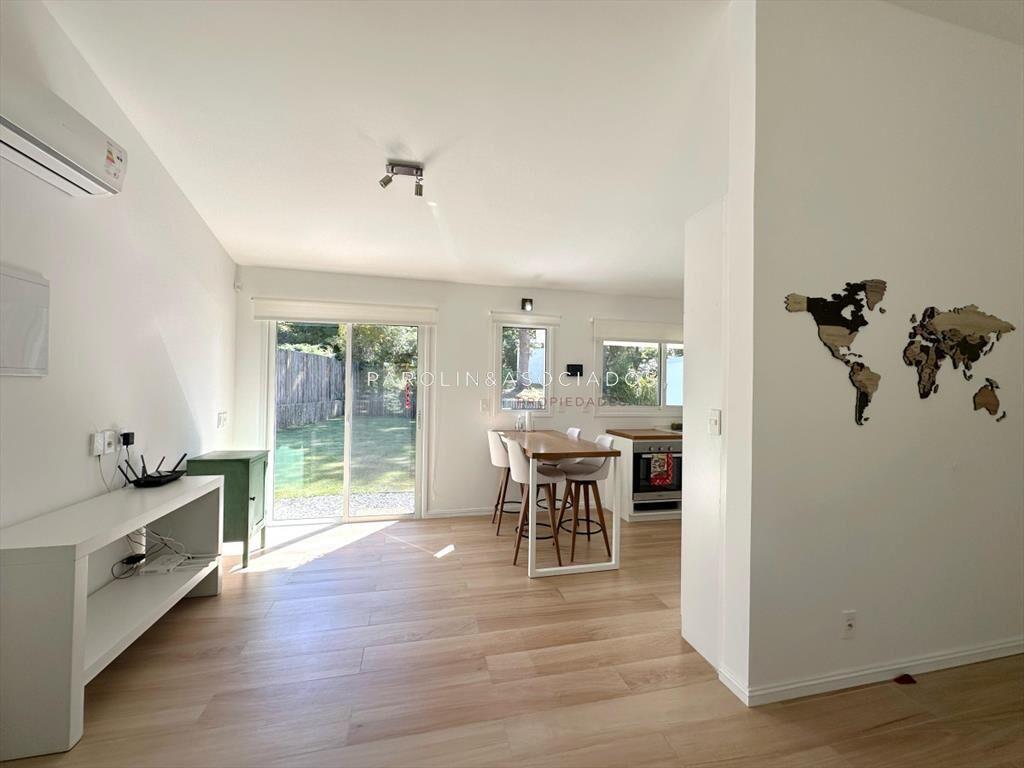 Hermosa casa de 2 dormitorios en venta. San Punta