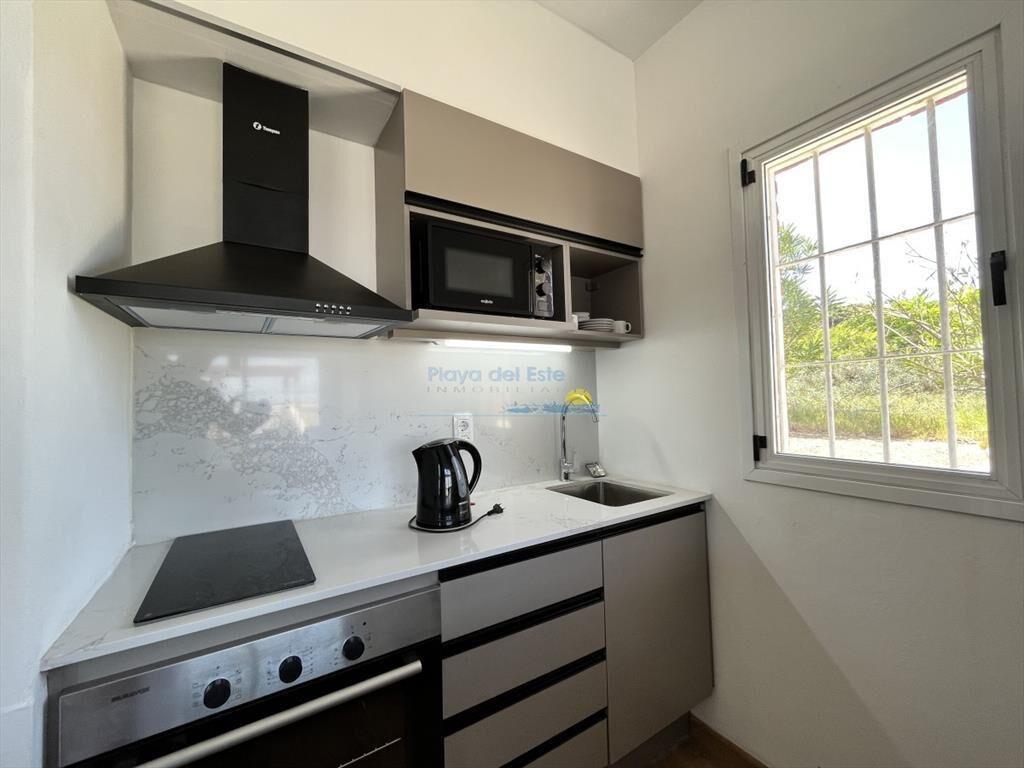 APARTAMETNO EN VENTA FRENTE AL MAR