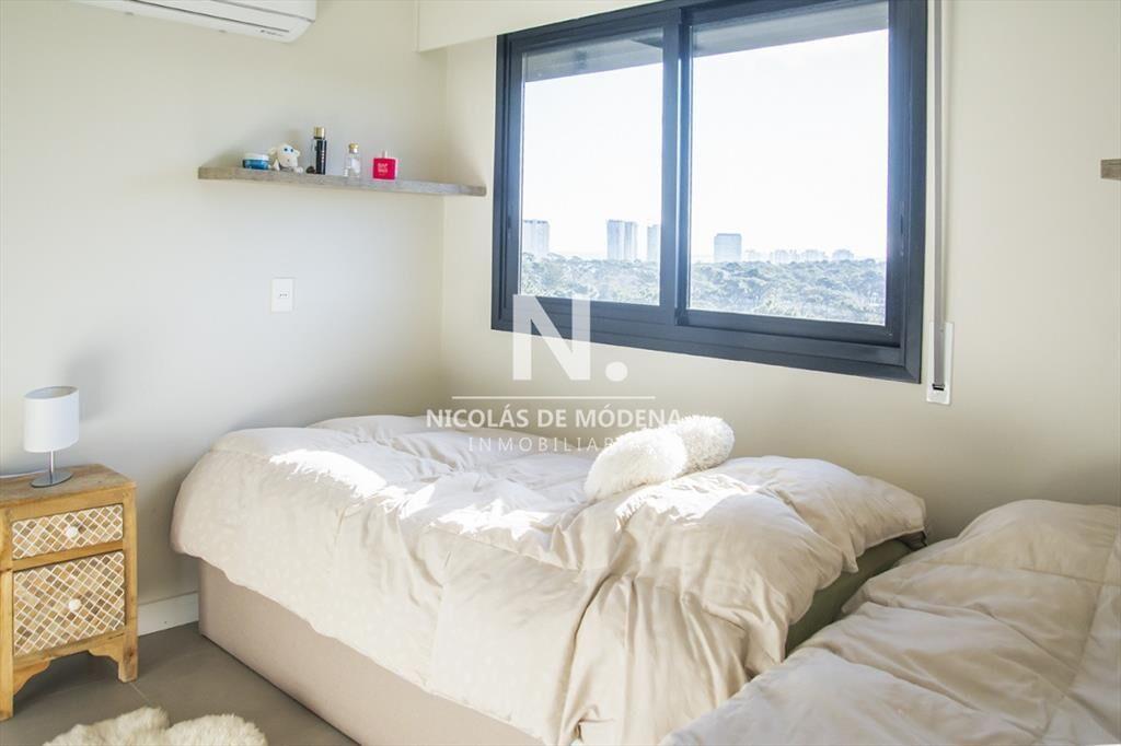 Apartamento en Venta de 2 dormitorios en Av. del