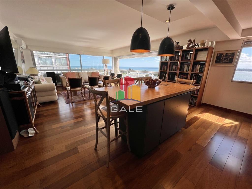 EN ALQUILER APARTAMENTO PENINSULA 3 DORMITORIOS CON EXCEPCI