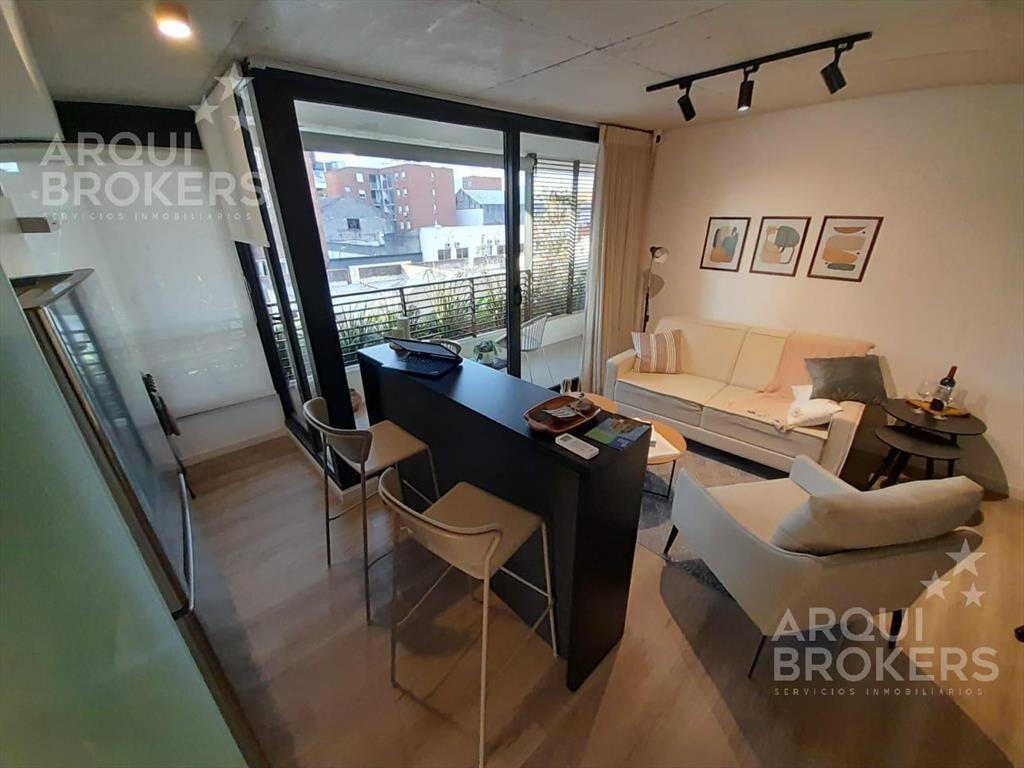 Venta apartamento dos dormitorios en Aguada - 708