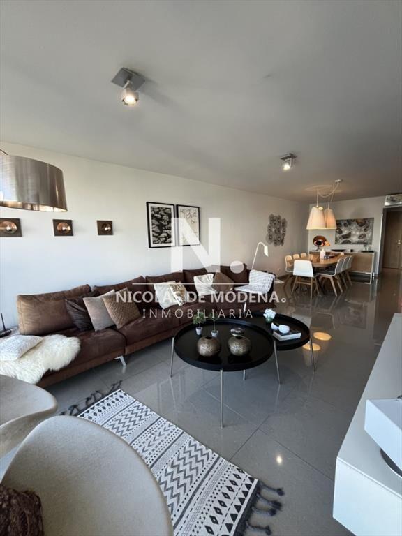 Departamento de 2 dormitorios en suite, amplio. Financia a