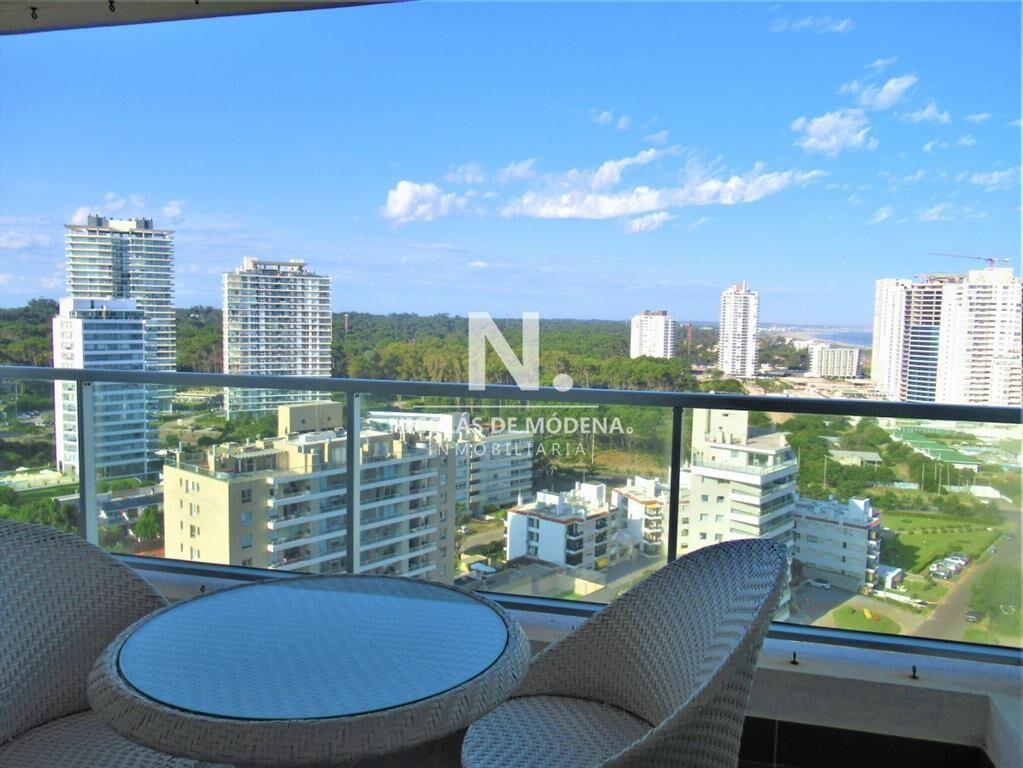 En venta espectacular Apartamento en Brava- Punta