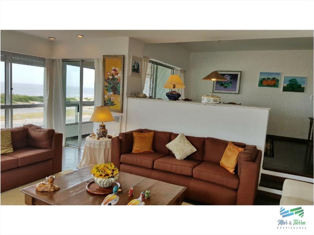 Apartamento en Brava, 2 dormitorios *