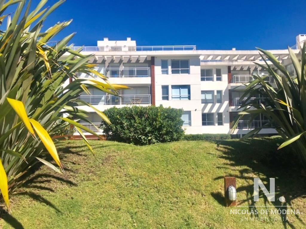 Apartamento en venta en playa brava