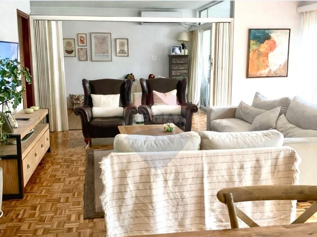 VENTA POCITOS, 3 DORM. GARAJE, SERV. COMPLETO