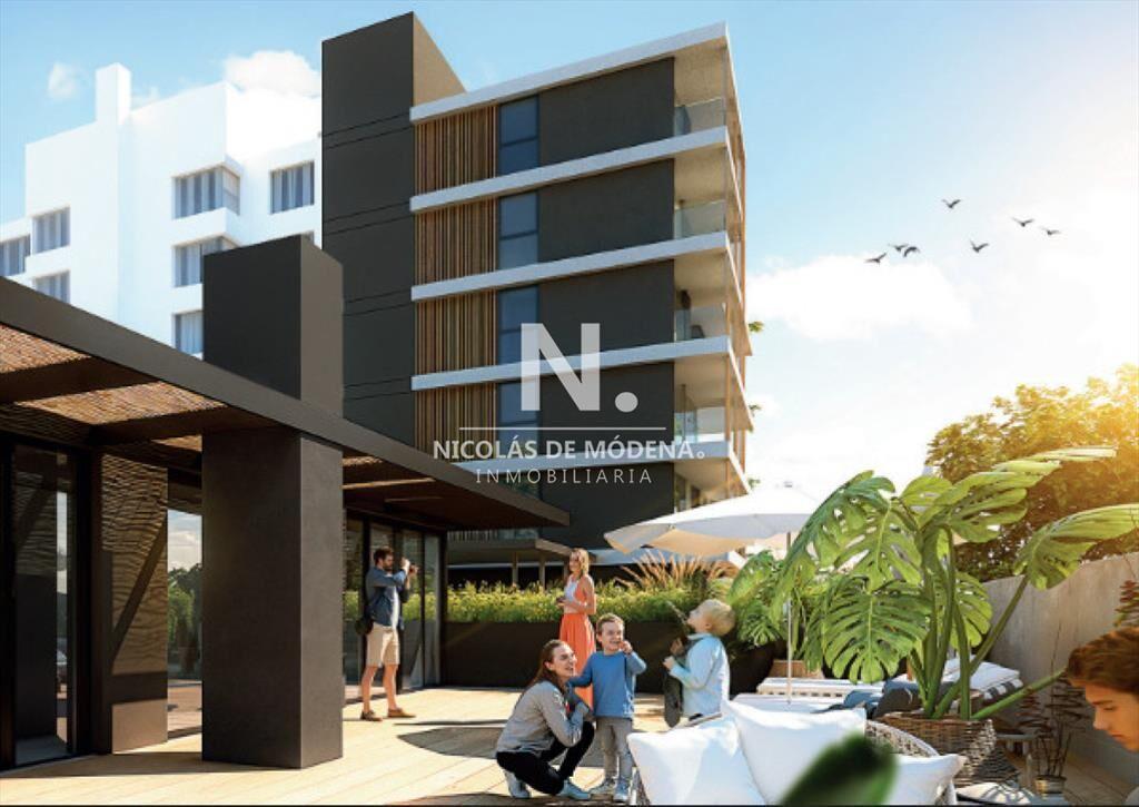 Apartamento en Venta de 2 Dormitorios en Punta -