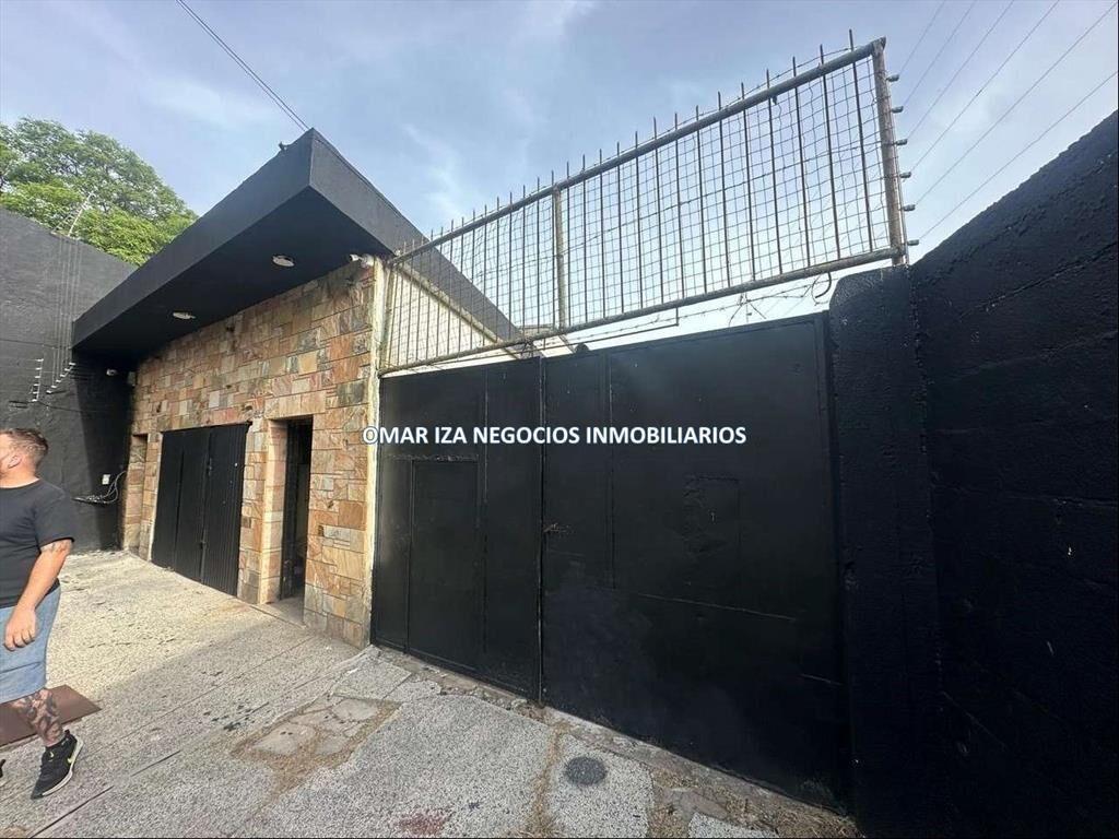 VENTA CASA PADRON UNICO SOBRE CNO CARRASCO, A RECICLAR, GRA