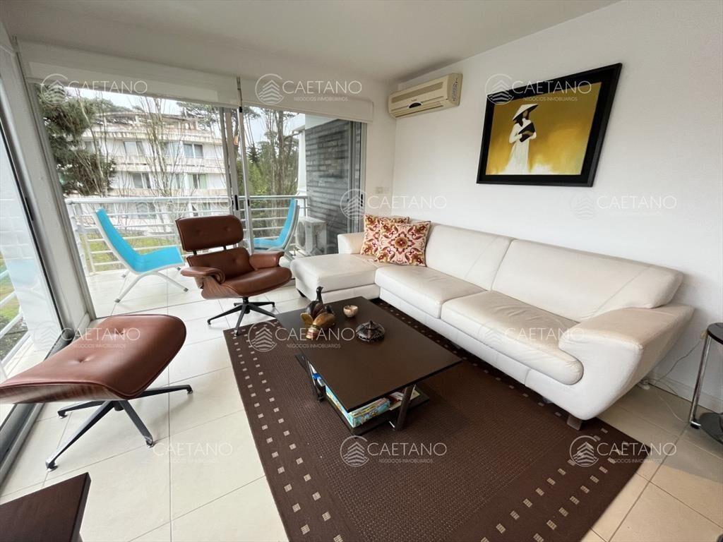 Venta apartamento 3 dormitorios. Playa mansa, del