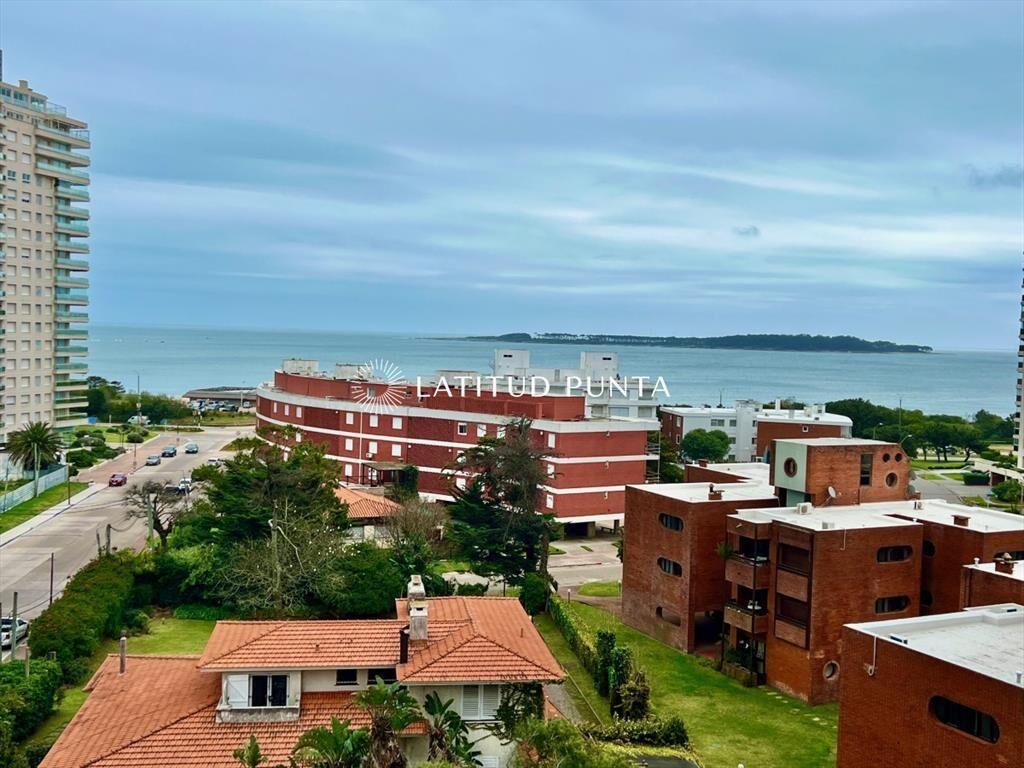 Mansa, apartamento de 3 dormitorios más