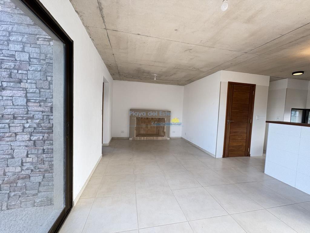 Moderna casa de 3 dormitorios en Pinares