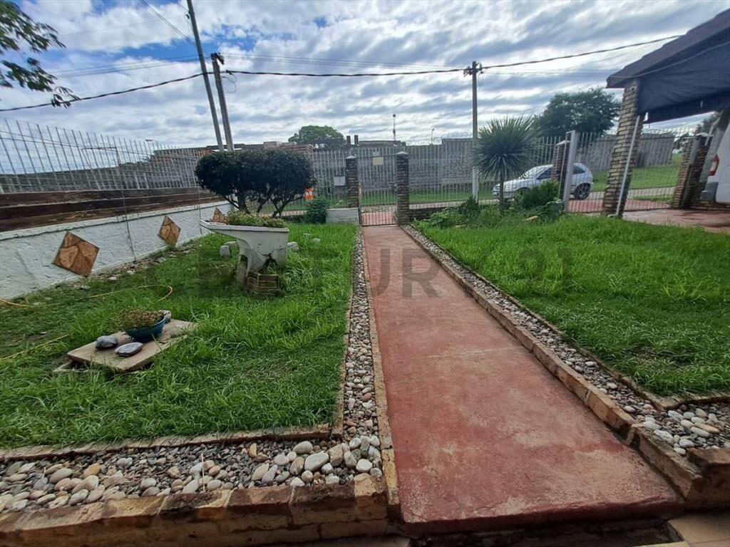 Venta/Casa/Garaje/Barbacoa/Parrillero+Apto/ Acepta Banco/...