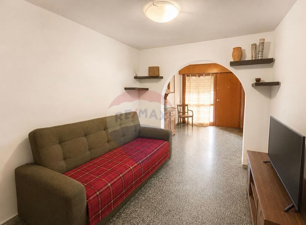 VENTA CASA 3 DORM. PARRILLERO, GJE. LA COMERCIAL