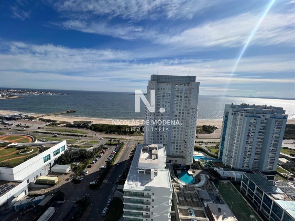 Apartamento en alquiler temporario Playa Mansa 2
