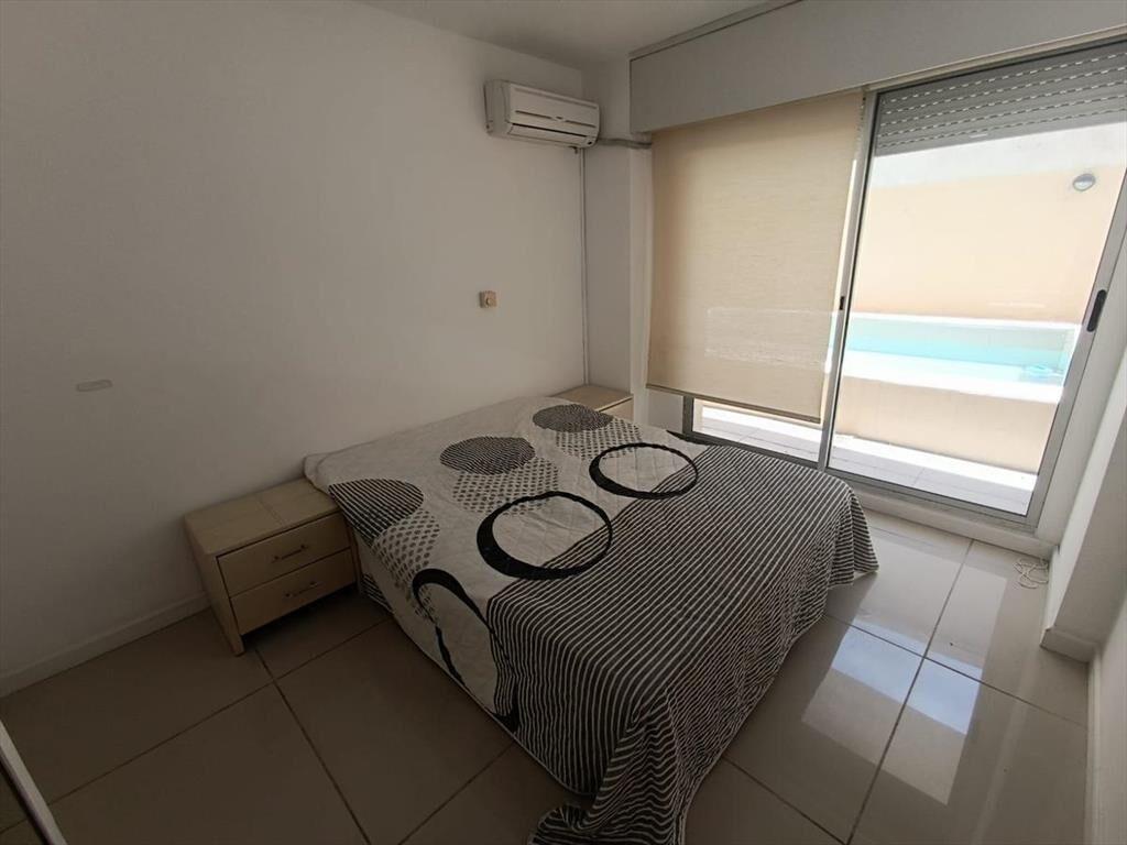 Rambla y Solano Lopez, 3 dorm, amoblado, piscina propia, pa