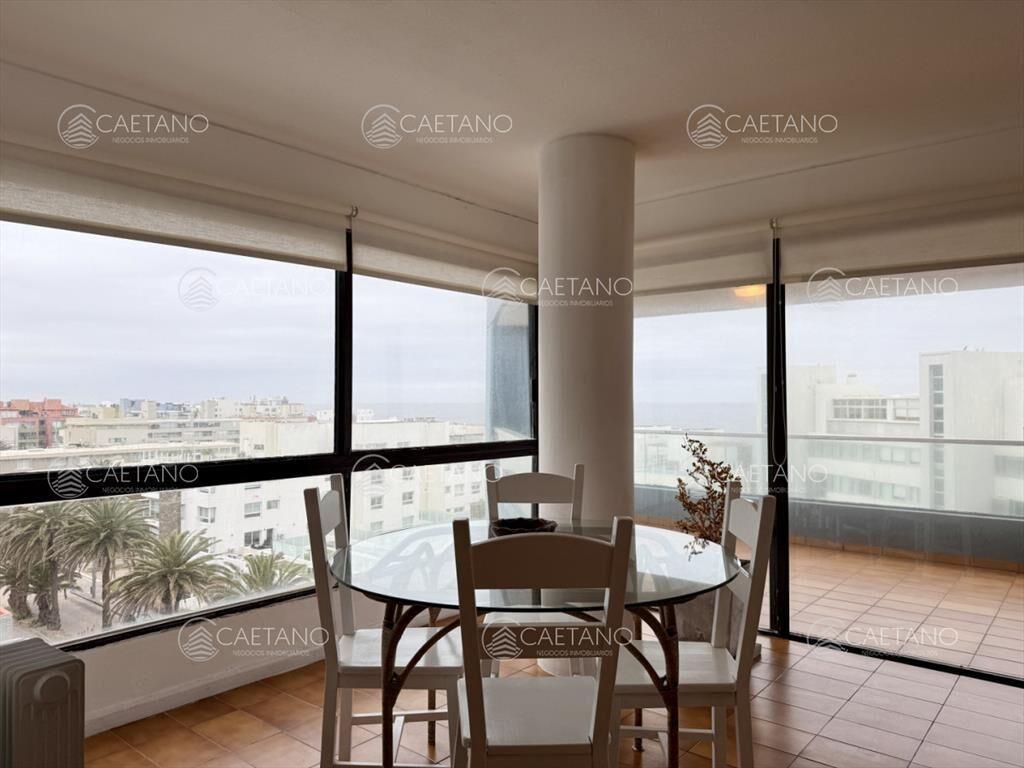 Venta apartamento 3 dormitorios. Punta del Este